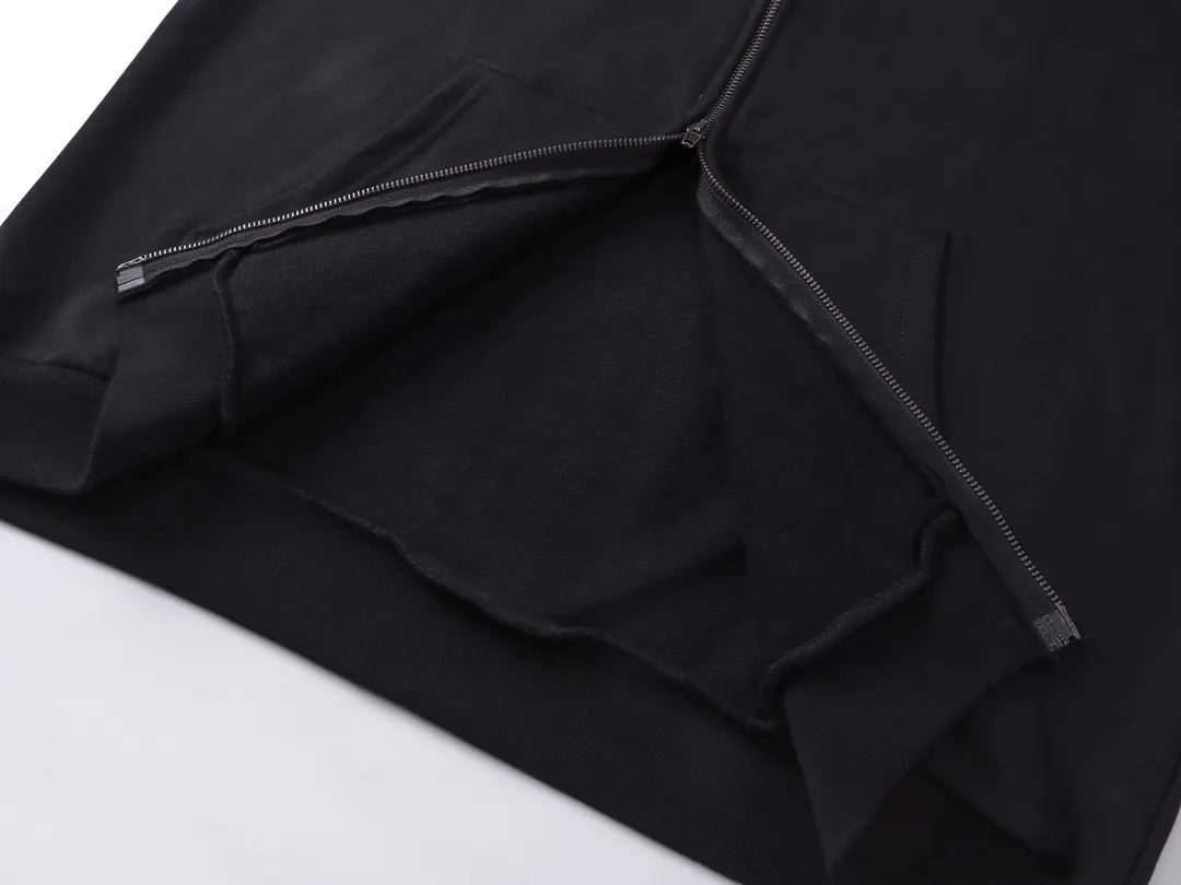 【 . Quality】BALENCI*GA/ .SS 24New Arrival Balenciaga / : Series. . . Authentic ， ！ ZP 。 460 ， . ， ，。 。 ， ， . OS . Same Style ：BL 238906 ：Black Size：XS S M L